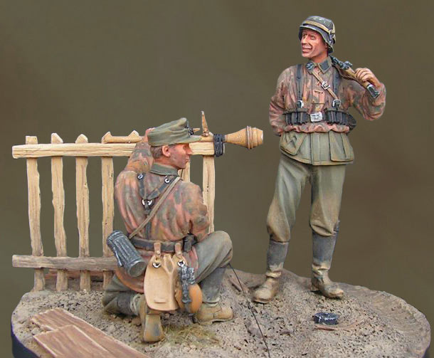 Dioramas and Vignettes: Let's hit the Russian tanks, Franz! Dioramas and Vignettes: Let's hit the Russian tanks, Franz!