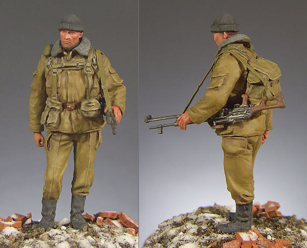 Figures: Modern Russian army machine gunner Figures: Modern Russian army machine gunner