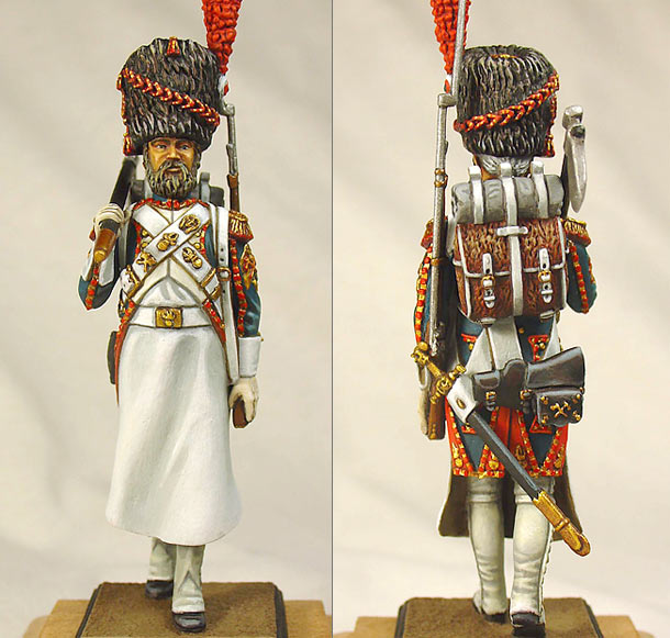 Figures: Pioneer, foot grenadiers of Emperor Guards Figures: Pioneer, foot grenadiers of Emperor Guards