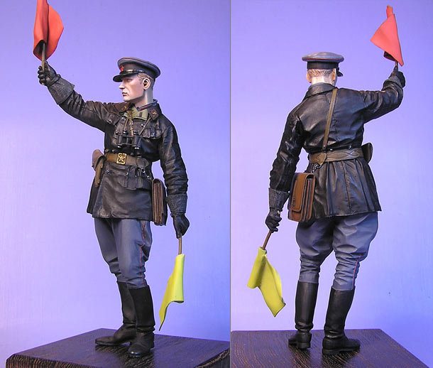 Figures: Junior lieutenant, Red Army armored troops, 1941 Figures: Junior lieutenant, Red Army armored troops, 1941