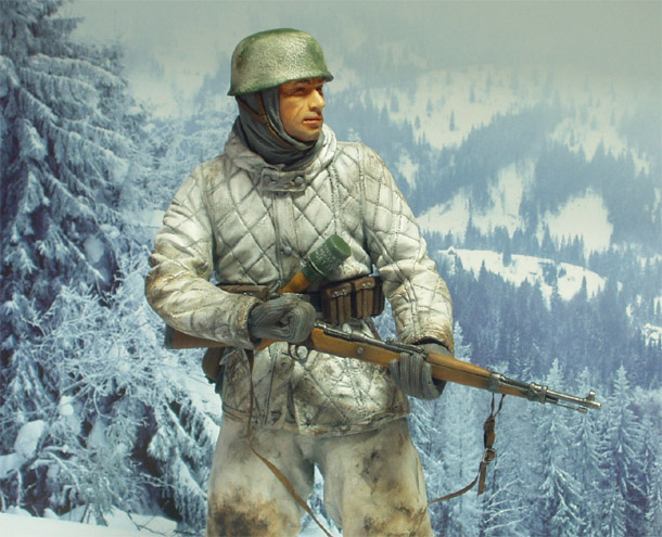 Figures: German Fallschirmjaeger Figures: German Fallschirmjaeger