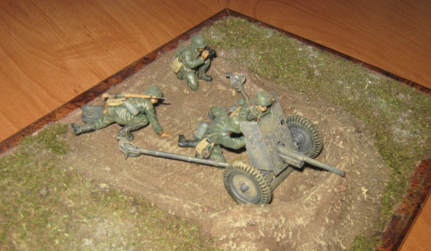 Training Grounds: Fire at enemy tanks! Training Grounds: Fire at enemy tanks!