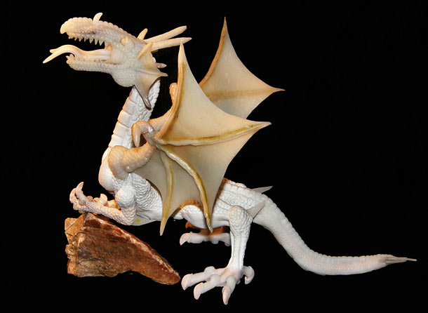 Sculpture: The Dragon Sculpture: The Dragon