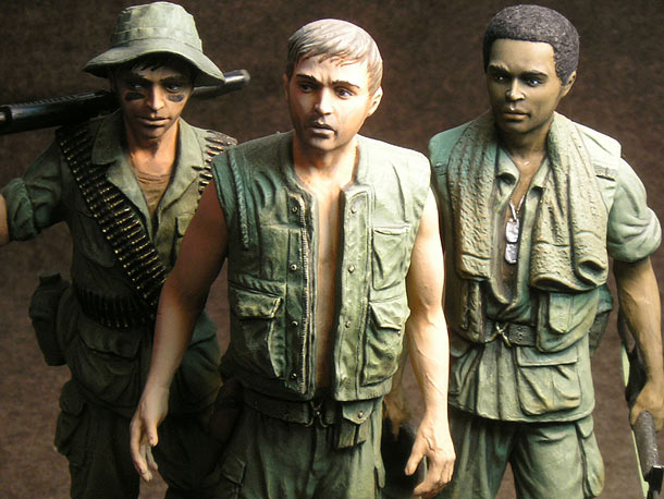 Figures: Vietnam memorial comes alive Figures: Vietnam memorial comes alive