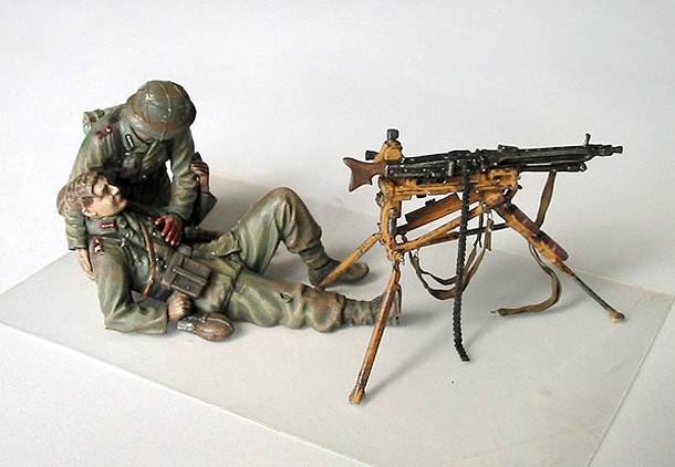 Figures: RLA Machine Gunners Figures: RLA Machine Gunners