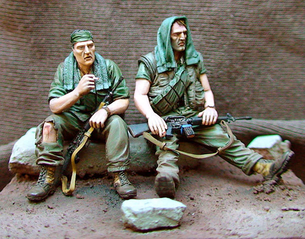Figures: Cigarette break Figures: Cigarette break