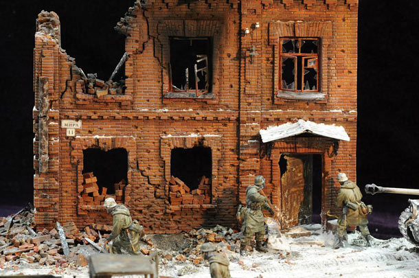 Dioramas and Vignettes: On the Kharkov direction Dioramas and Vignettes: On the Kharkov direction