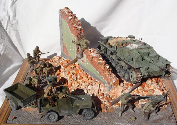 Dioramas and Vignettes: Breakthrough Dioramas and Vignettes: Breakthrough