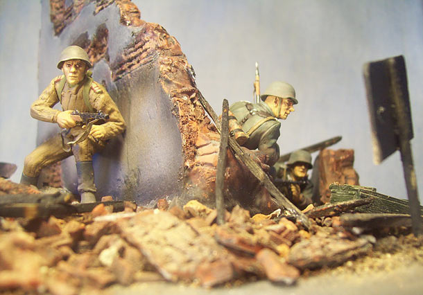 Dioramas and Vignettes: Achtung Minen! Dioramas and Vignettes: Achtung Minen!