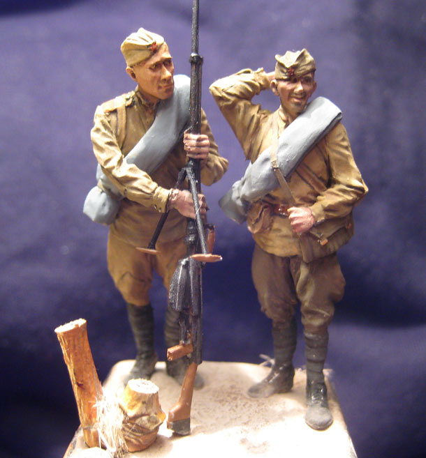 Training Grounds: Two soldiers Training Grounds: Two soldiers
