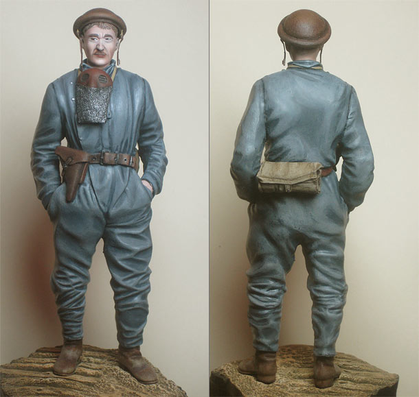 Figures: German tank crewman, 1918 Figures: German tank crewman, 1918