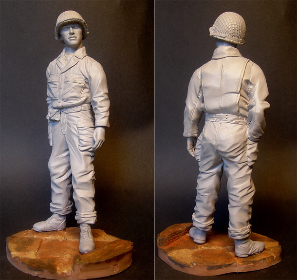 Sculpture: U.S. tank crewman, WWII Sculpture: U.S. tank crewman, WWII