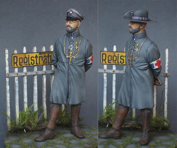 Figures: German army chaplain Figures: German army chaplain