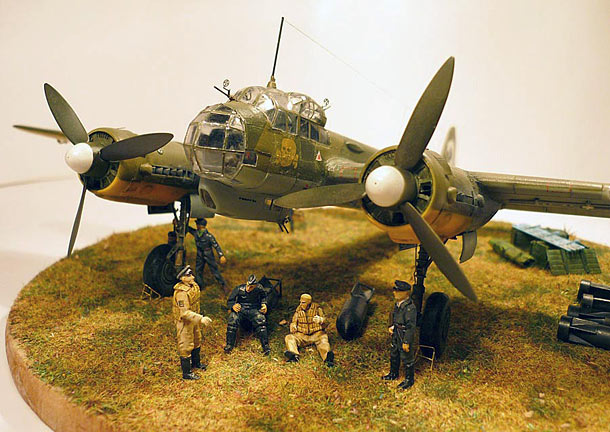Dioramas and Vignettes: Analysis of the flight Dioramas and Vignettes: Analysis of the flight
