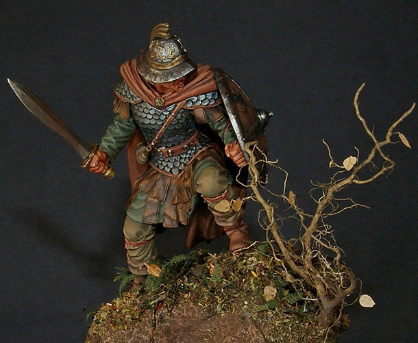Figures: Roland Figures: Roland