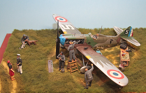 Dioramas and Vignettes: Are the planes first of all? Dioramas and Vignettes: Are the planes first of all?