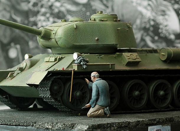 Dioramas and Vignettes: Holiday with tears in his eyes Dioramas and Vignettes: Holiday with tears in his eyes