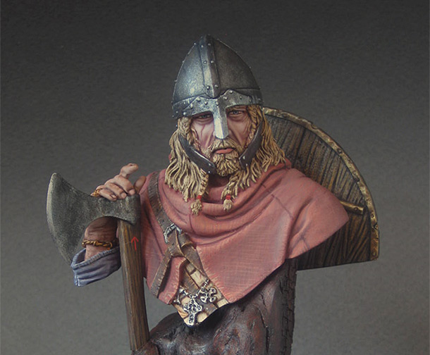 Figures: Viking, 905 A.D. Figures: Viking, 905 A.D.