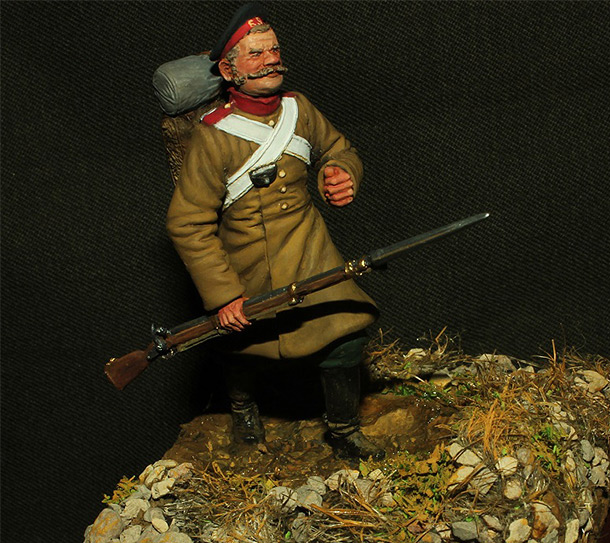 Figures: Russian grenadier, mid XIX cent. Figures: Russian grenadier, mid XIX cent.