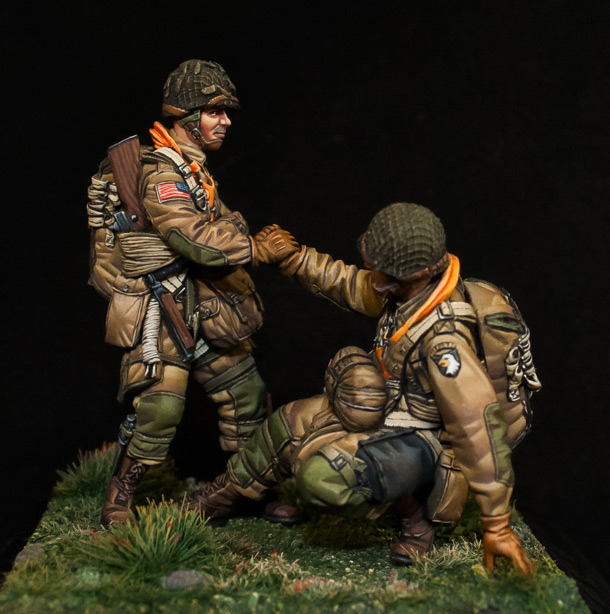 Figures: U.S. Paratroopers, WWII Figures: U.S. Paratroopers, WWII
