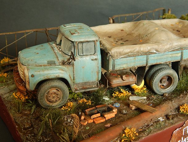 Dioramas and Vignettes: Process Frustratio Dioramas and Vignettes: Process Frustratio