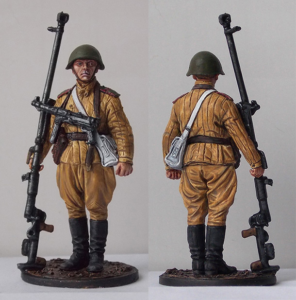 Figures: Aimer of AT rifle, Red Army Figures: Aimer of AT rifle, Red Army