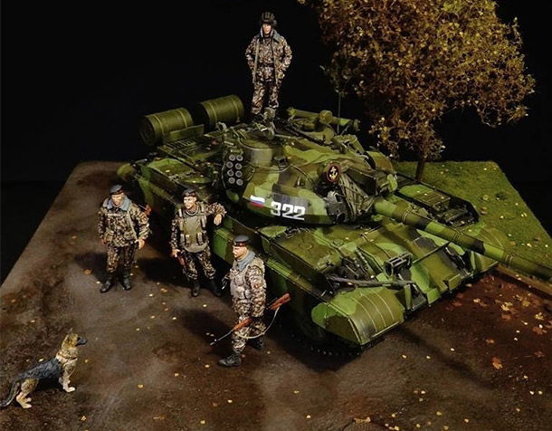 Dioramas and Vignettes: T-55AM, Russian Marines Dioramas and Vignettes: T-55AM, Russian Marines