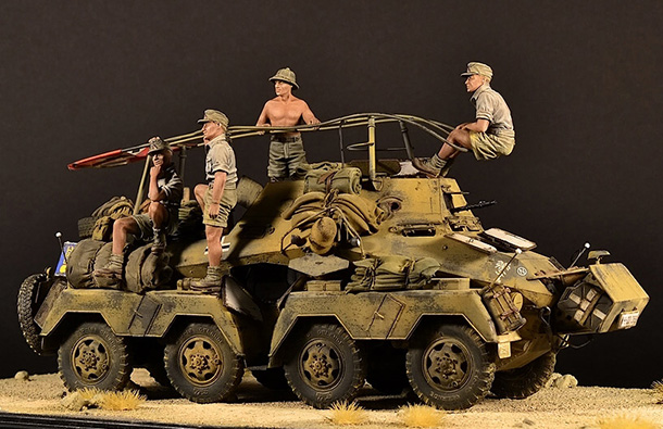 Dioramas and Vignettes: Sd.Kfz. 263 with crew Dioramas and Vignettes: Sd.Kfz. 263 with crew