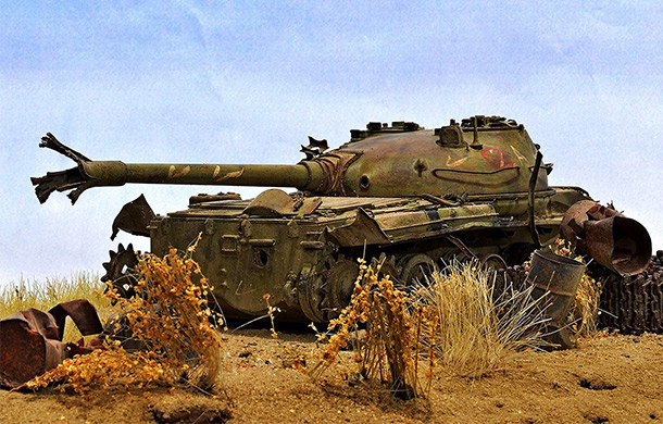 Dioramas and Vignettes: Abandoned T-62 Dioramas and Vignettes: Abandoned T-62