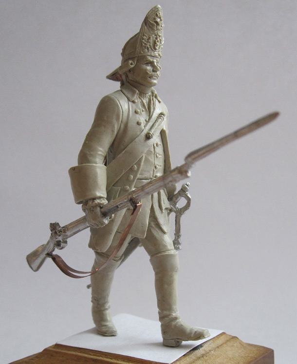 Sculpture: Grenadier. Russia, 1759 Sculpture: Grenadier. Russia, 1759