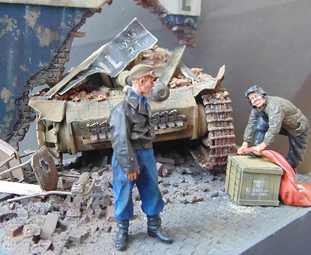 Dioramas and Vignettes: The Trophy Dioramas and Vignettes: The Trophy