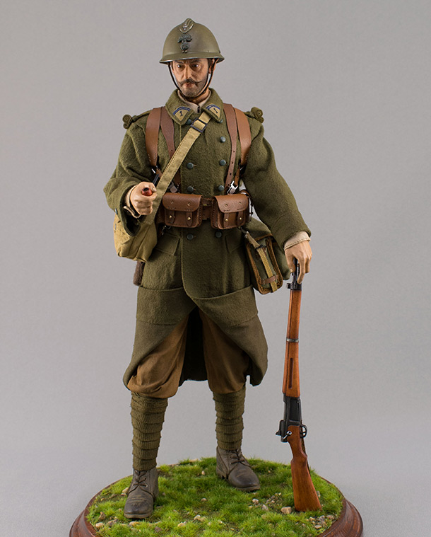 Figures: Infantryman, French army, 1940 Figures: Infantryman, French army, 1940