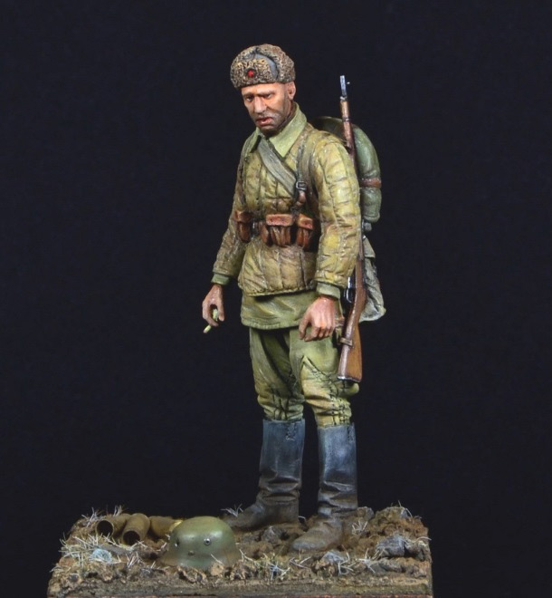 Figures: Soviet soldier Figures: Soviet soldier