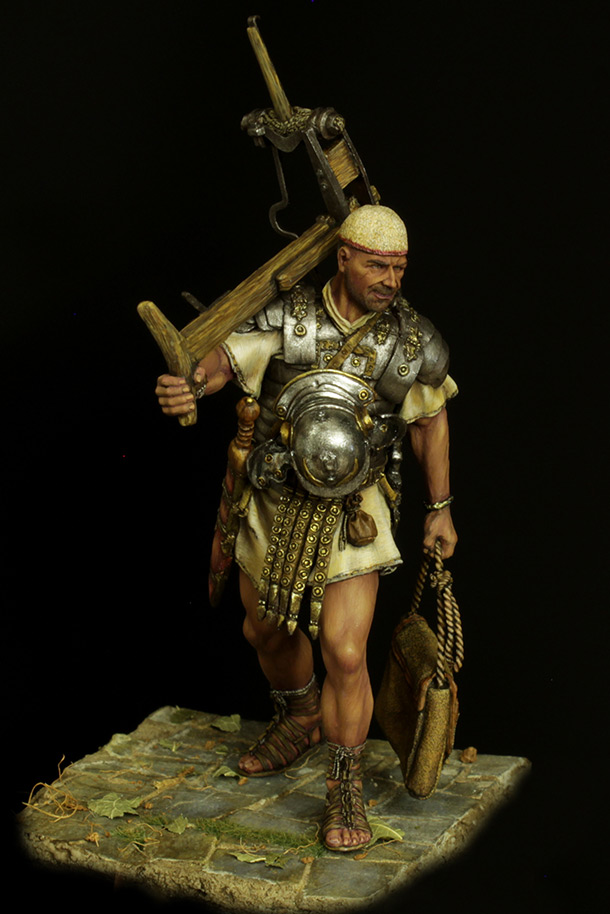 Figures: Manuballistaruis Figures: Manuballistaruis