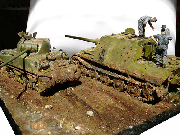 Dioramas and Vignettes: Hunting Tiger and Firefly Dioramas and Vignettes: Hunting Tiger and Firefly