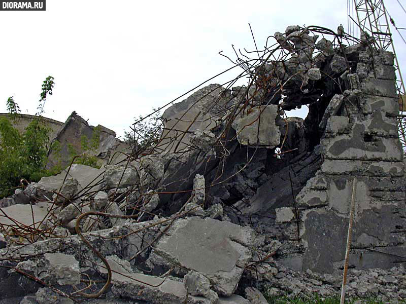 Ruinous grain elevator, Smolensk (Library Diorama.Ru)