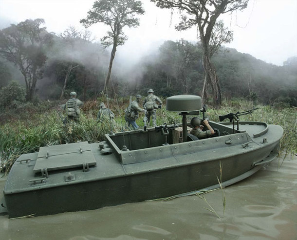 Features: Water in dioramas Features: Water in dioramas