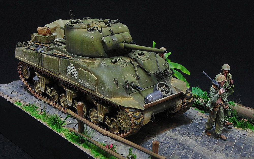 Photo 6 - M4 Sherman | Dioramas and Vignettes | Gallery on Diorama.ru