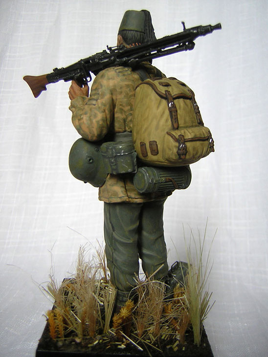 Photo 2 - Machine gunner, Handschar div. | Figures | Gallery on Diorama.ru